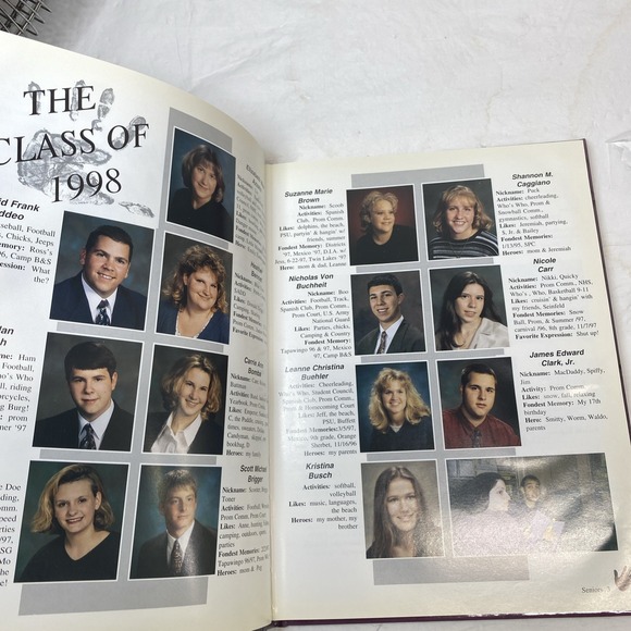 1998 RIDGWAY HIGH‎ SCHOOL, YEARBOOK, RIDGEWAY, PENNSYLVANIA  ELKER READ - Picture 9 of 13